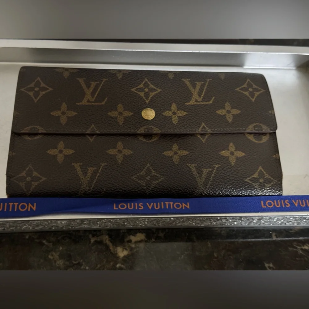 Louis Vuitton Monogram Porte Tresor